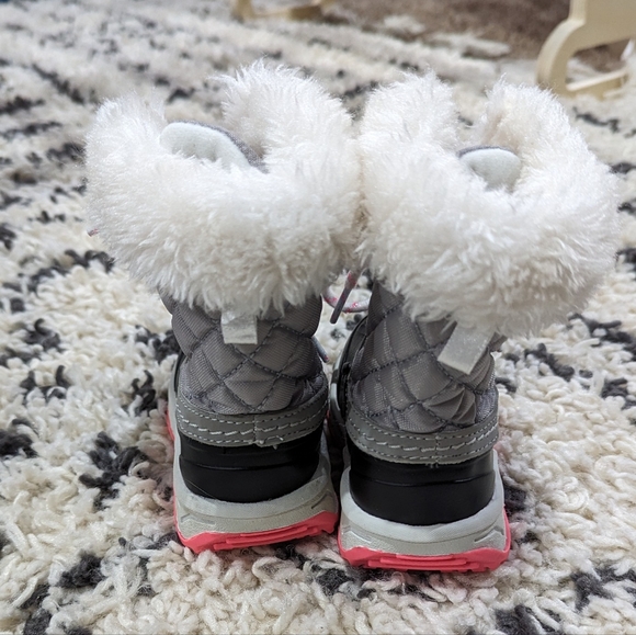 Carter's Toddler Girl Snow Boots - Picture 2 of 5